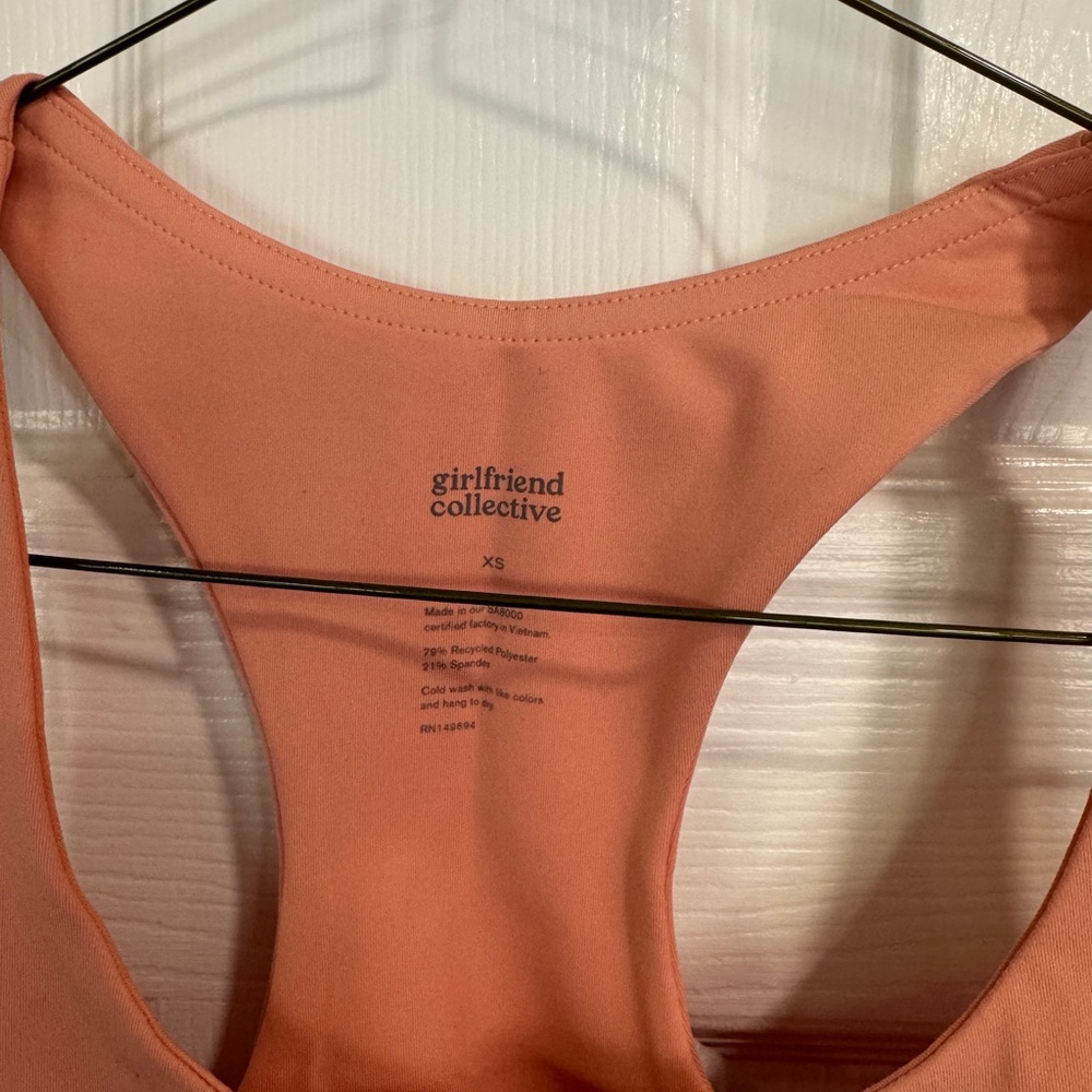 NWOT Girlfriend Collective Paloma Racerback Sports Bra, Peach/Coral, XS - Picture 2 of 4